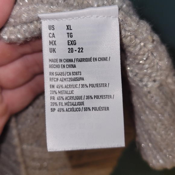 American Eagle Knit Gray Metallic Sweater sz. XL - Picture 6 of 6